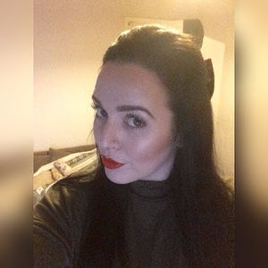 Meet your Posher, Jade